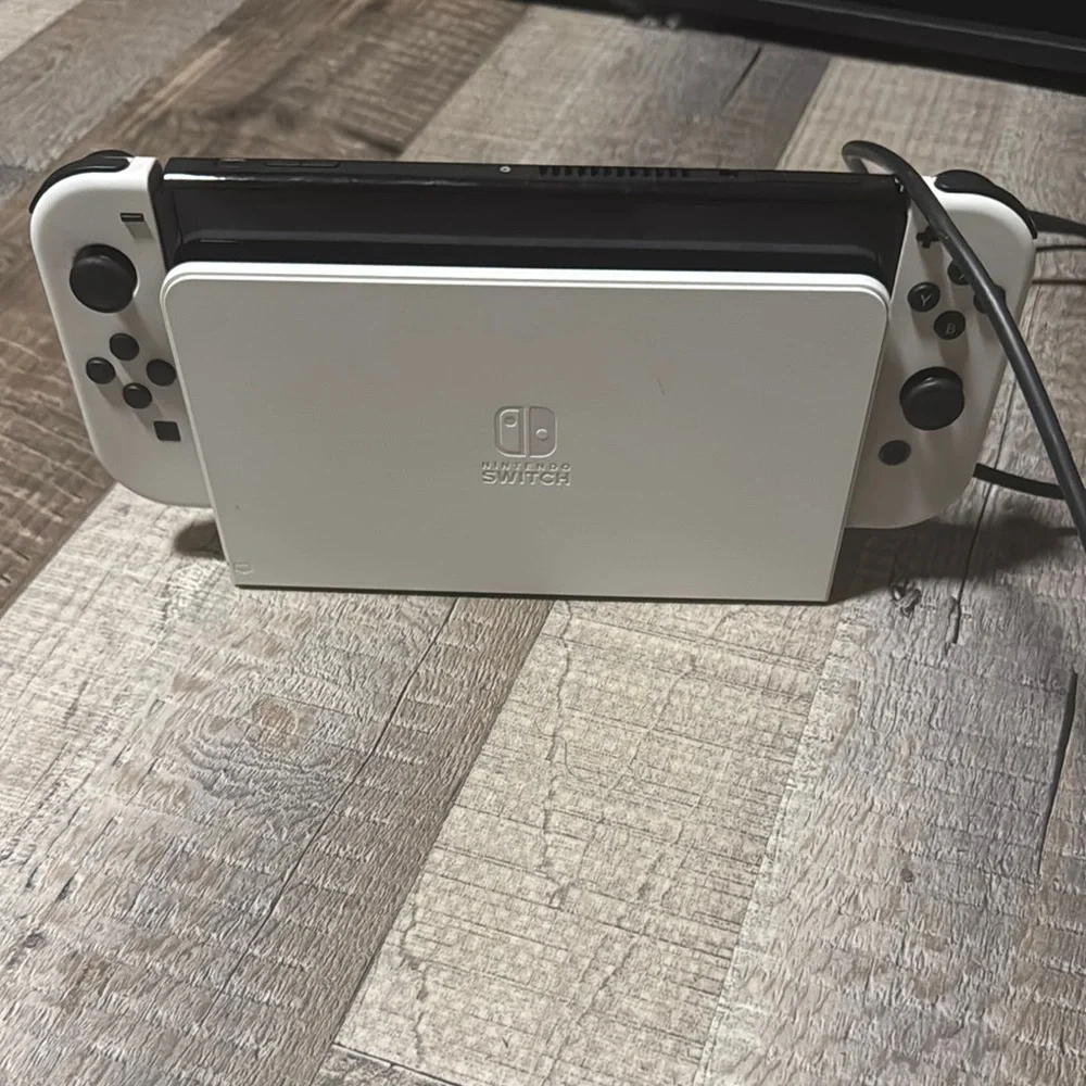 Nintendo White Console Sleek Design Versatile Play